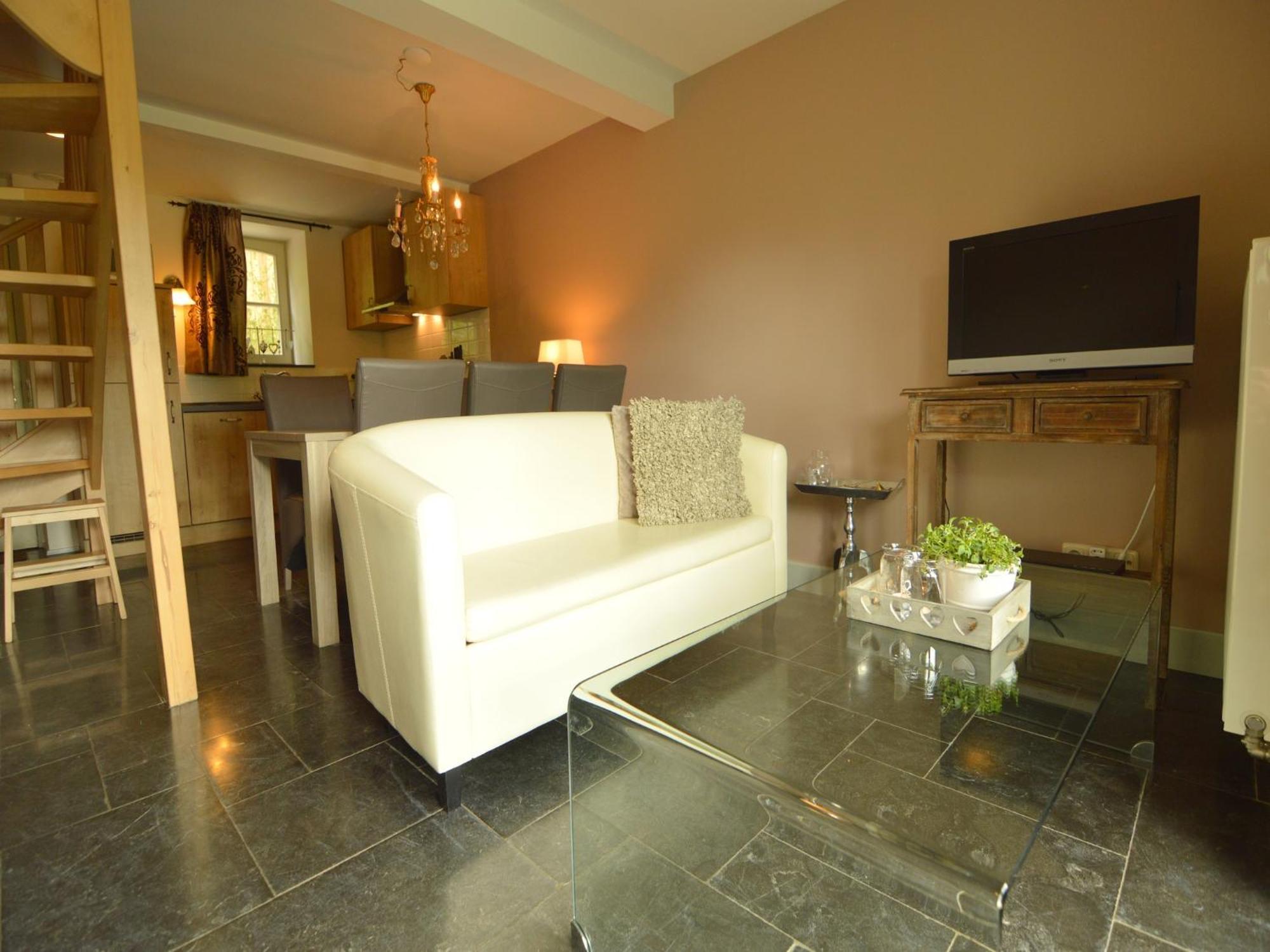 Stunning Holiday Home Near Forest In Slenaken Εξωτερικό φωτογραφία