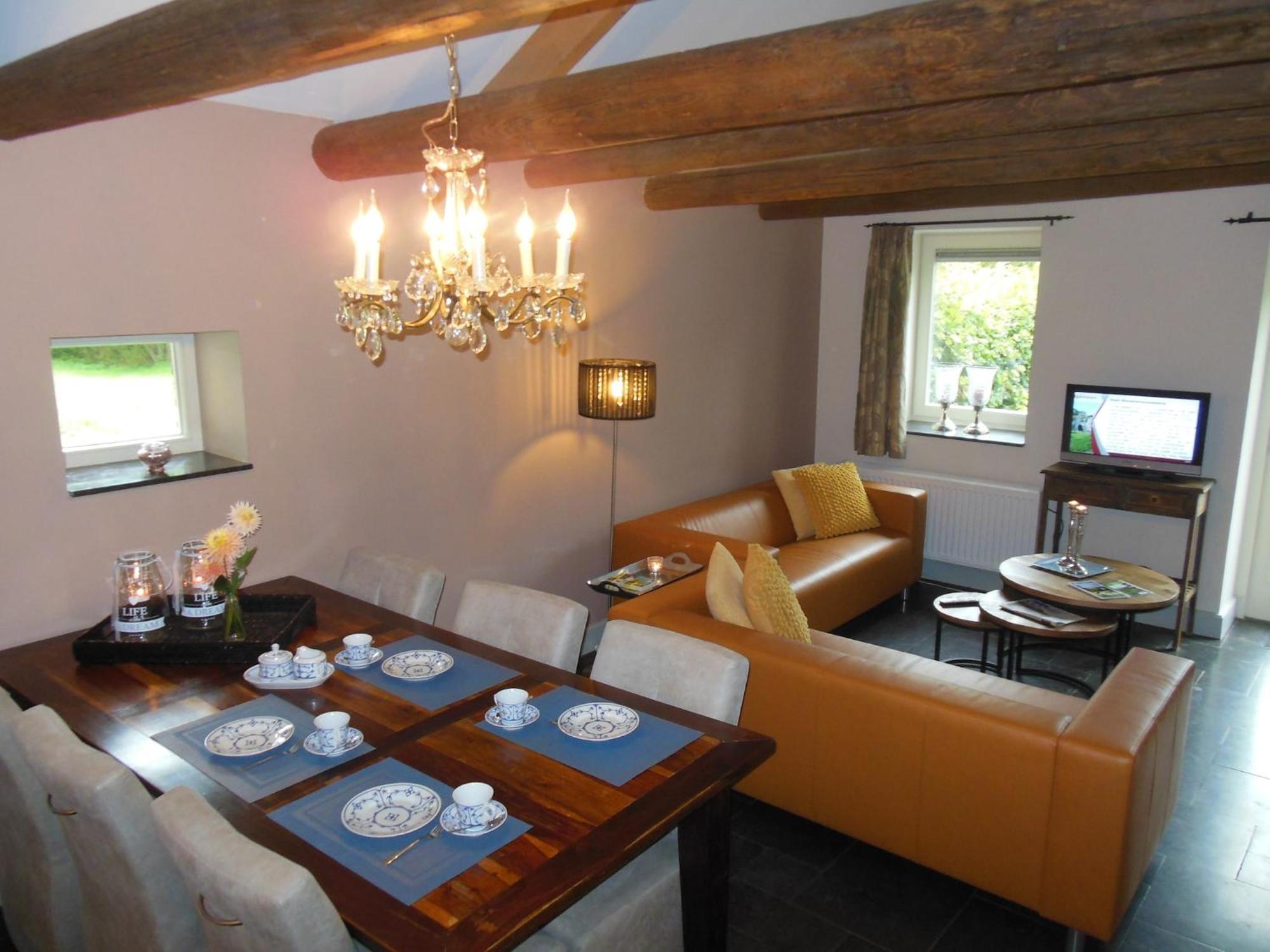 Stunning Holiday Home Near Forest In Slenaken Εξωτερικό φωτογραφία